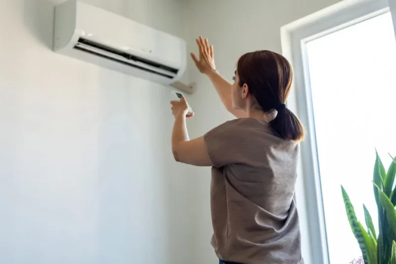 How Do You Choose the Right Air Conditioner Service Provider for Your Home or Office?